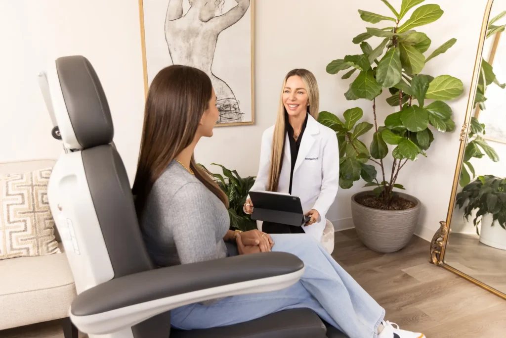 Natural Facial Fillers vs. Hyaluronic Acid: What’s Right for You?